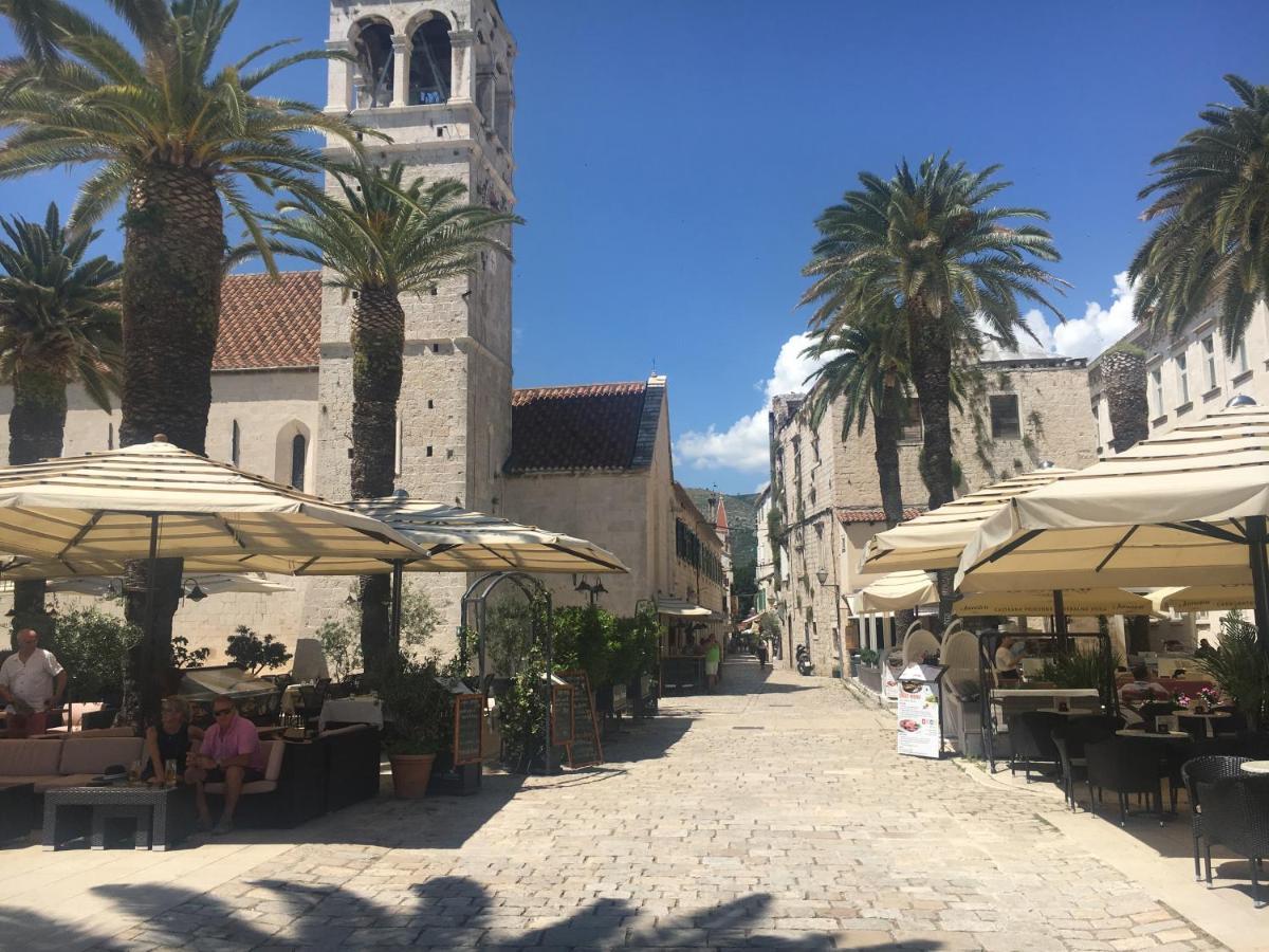 Blue Shell Trogir Apartment Exterior foto